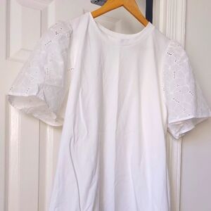 White Eyelet Sleeve T-shirt